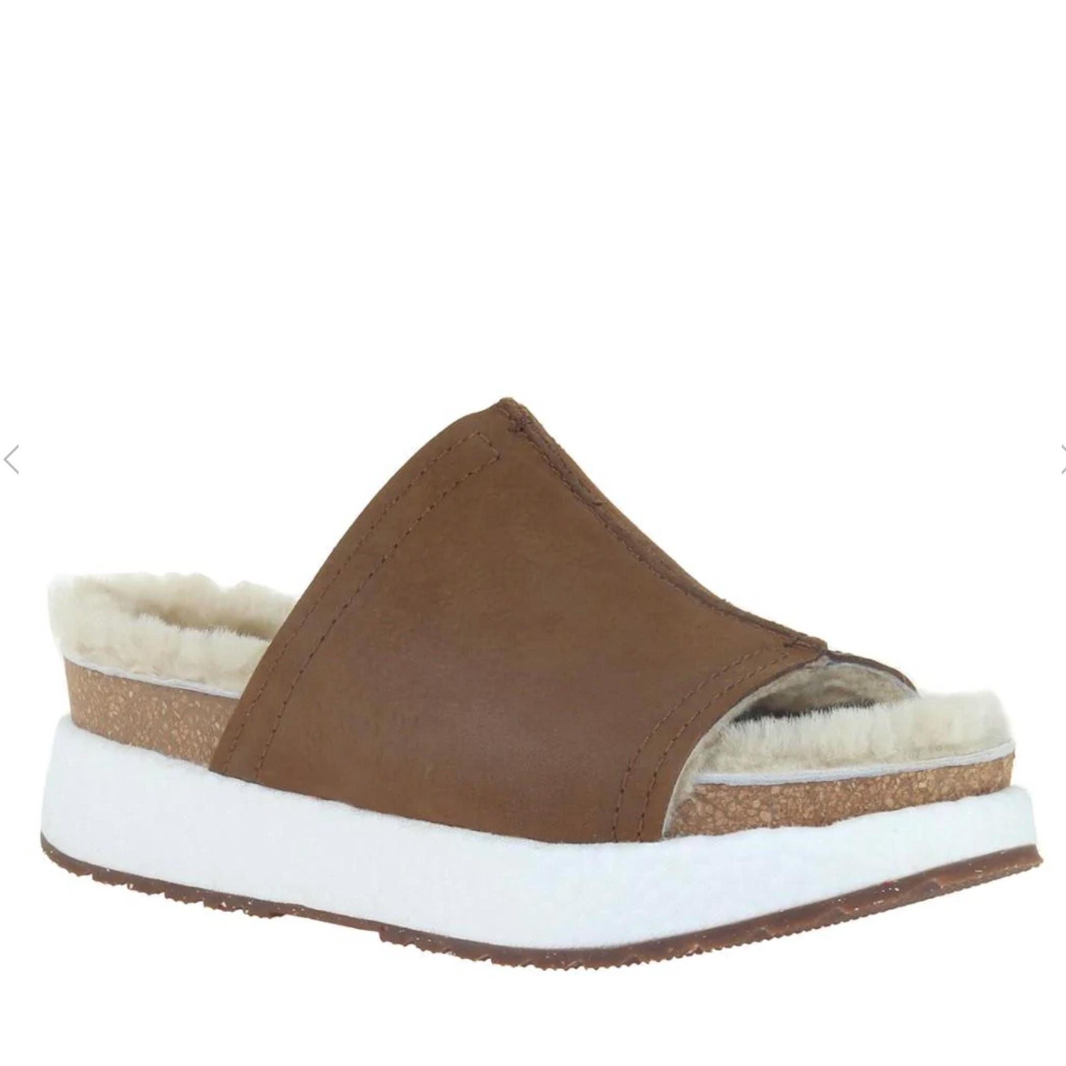 New Otbt Women's Wayside Slides In New Tan